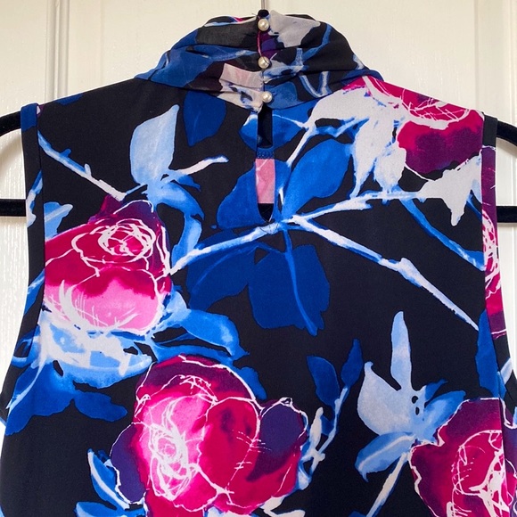 Karl Lagerfeld printed tie-neck top - Picture 3 of 8